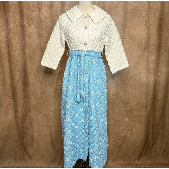 Vintage 60s Quilted Floral Two Tone Night Gown Robe Sleepwear Diamond Puffy Mod - Picture 13 of 13